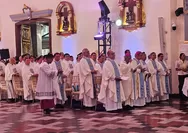 Seabad Maria Manaoag, Bersama Jutaan Umat 