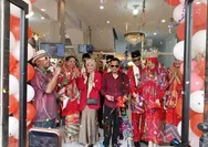 Optik Pontianak rayakan 17 tahun dengan aksi sosial dan perluasan usaha