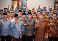 Menkop Ajak Koperasi Tebu Rakyat Miliki Saham Pabrik Gula