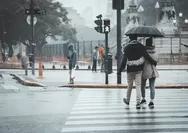 6 penyakit yang muncul saat musim hujan, waspada gangguan kesehatan