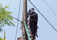   Patroli Fiber Optik PLN Icon Plus di Kendal Jamin Stabilitas Jaringan Telekomunikasi