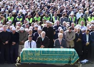 Puluhan Ribu Orang Salati Jenazah Fethullah Gulen Hojaefendi Sebagai Penghormatan terakhir