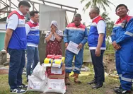 Kawal Misi Kemanusiaan, Dirut PGN Turun Langsung Serahkan Bantuan Bencana Aceh dan Sumatera Utara