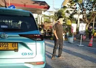 Viral Taksi Diusir Oknum Warga di Depan Pintu Kedatangan Stasiun Bandung 