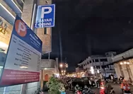 Dishub Kota Bandung Minta Warga Tak Parkir di Trotoar, Rawan Kena Pungli!