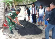 Bangun Keharmonisan, Babinsa Bantu Pembuatan Pusara