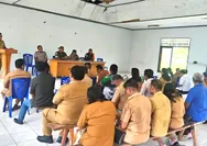 Babinsa Hadiri Rapat Koordinasi di Kantor Camat Damau