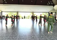 Babinsa Laksanakan Latihan UKT Sabuk Hitam Pencak Silat Militer
