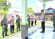Satu Komando, Satu Tujuan: Polsek dan Koramil Kabaruan Perkuat Sinergi Lewat Apel Gabungan