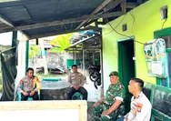 Sinergi Kapolsek Dan Koramil Lirung Kawal Pembangunan Jembatan