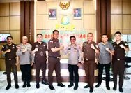 Perkuat Sinergi Hukum di Batas Negara, Kapolres Baru Talaud Sowan ke Kajari Edwin Beslar