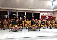 Kawal Tradisi Taptu di Pusat Kota: Kapolsek Beo IPDA Eifel Kriston Limporo Pastikan HUT ke-81 RI Berjalan Khidmat dan Aman