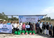 Bersama Dalam Doa, YBM PLN UP3 Palu Bersama Pemdes Mayasari Gelar Ikhtiar Istisqo dan Berbagi untuk Dhuafa