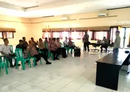 Standarisasi Kinerja yang Adil: Kabag SDM Polres Talaut, Akp Rolly B. Maholeh, SH Paparkan Tahapan Evaluasi Anggota dalam Forum "Polri Belajar"