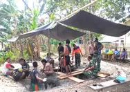Satgas TMMD Gali Lubang Pondasi Tiang Tower di Desa Peret
