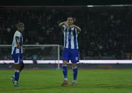 Perjalanan Berat PERSIB Berlanjut: Simak Link Live Streaming Madura United vs Persib Bandung 30 November 2025