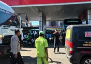 Antrean Solar Berujung Berdarah di Makassar, Sengketa Giliran Isi BBM Diduga Picu Penikaman Sopir Truk