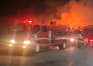 Kobaran Api di Tallasa City Makassar Makin Besar, 4 Mobil Damkar Dikerahkan