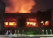 Kebakaran Gegerkan Kampus UNM Parang Tambung, Gedung Proyek Jadi Sasaran Api