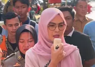 Rachmatika Dewi Tinggalkan Rapat Paripurna, Pilih Temui BEM UNM dan Dengarkan Aspirasi Mahasiswa