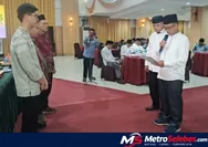 Baru 17 Menit Dilantik, Hasan Pinang Langsung Kukuhkan Pengurus Alumni DDI UIN Alauddin