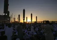 Amalan Amalan Sunnah Pada Hari Raya Idul Fitri 2024 Terbaru 1945 H, Sunnah Sunnah dari Nabi Muhammad SAW