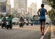 Lari "Melawan Arah" Itu Lebih Aman Bagi Pelari dan Pengguna Jalan Raya Lainnya. Simak Alasannya!
