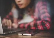 Gen-Z Perlu Tahu, Ini 5 Langkah yang Bisa Kamu Lakukan Ketika Sudah Terkena Penipuan Online