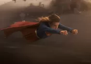 Supergirl Sang Sepupu Superman yang Sangar, Cuek, dan Melow
