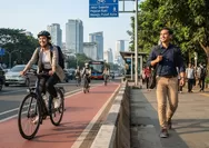 Yuk Commuting Sehat! Mau Pilih Bersepeda dari Rumah atau Jalan Kaki, Mana yang Lebih Cepat Membakar Kalori>