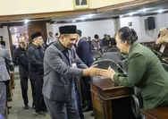 Pemprov Jateng Tegaskan Tak Ada Pemberhentian Guru Honorer