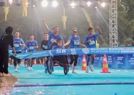 Dorong Kursi Roda Putranya hingga Finis, Ahmad Luthfi Kampanyekan Sport Tourism dan Cinta Rupiah di Borobudur Playon