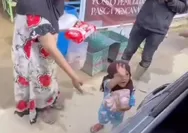 Momen Mengharukan di Pengungsian Aceh Tamiang, Bocah Ini Lompat Bahagia Dapat Baju dan Makanan