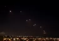 Perdana, Israel Diserang Iran: Dihujani Drone Hingga Jadi Kota Mati