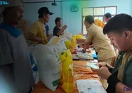 652 Warga Kebonjati Sukabumi Terima Bantuan Pangan dari Pemerintah Pusat