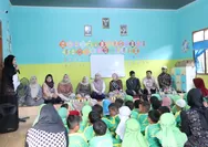 Dari Botol Plastik Jadi Telur & Sayuran: Kisah Inspiratif “Pasar Sehat” PAUD KB Ceria