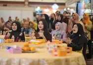 Fashion Show PKK Jabar jadi panggung pemberdayaan perempuan, Ega Anjani dorong UMKM naik kelas