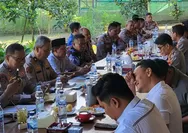 Polda Jatim gelar wayang kulit semalam suntuk di Banyuwangi, meriahkan HUT ke-80 Bhayangkara
