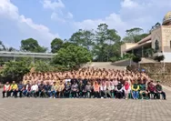 110 Peserta ikuti Touring Kerukunan Kemenag Subang, gerakan bersih-bersih masjid jadi agenda utama
