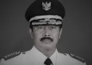 Profil Danny Setiawan, mantan Gubernur Jabar itu kini telah wafat di usia ke-81