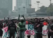 11 Poin tuntutan buruh di aksi demo Thamrin hari ini, salah satunya soal jaminan pesangon dan anti-PHK