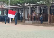 Kapolsek Binong tekankan disiplin pelajar, taat aturan hingga waspada kecelakaan