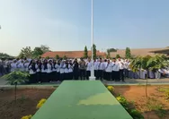 Siswa MAN 2 Binong diingatkan tak mudah terprovokasi medsos, ini pesan Kapolsek