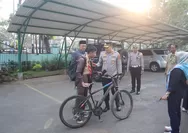 Tiga siswa MA Negeri 1 Subang dapat sepeda dari Kapolres, ini pesannya