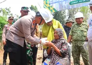 Kisah Mak Datem di Subang, rumahnya diperbaiki polisi agar lebih layak dihuni