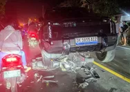 Petaka antrean BBM di Bali: Mobil Chery hantam puluhan motor, polisi bergerak usut tuntas