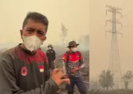 Cerita petugas saat padamkan karhutla Palangka Raya, ungkap temuan sebotol Pertalite di lokasi