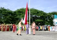 Upacara Peringatan Hari Pendidikan Nasional di Gorontalo, Peserta Pakai Baju Adat dan Karawo