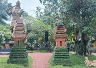 Replika Candi Brawijaya di Kraton Majapahit Jakarta