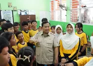Momen Prabowo Semangati Siswa SMPN 111 yang Ingin Jadi Presiden
